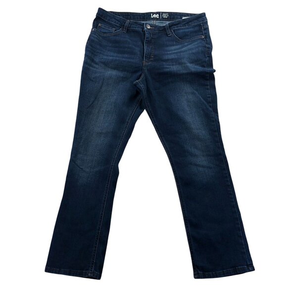 Lee Womens Jeans Size 14M Regular Fit Straight Leg Mid Rise Blue Denim Casual - Picture 1 of 15